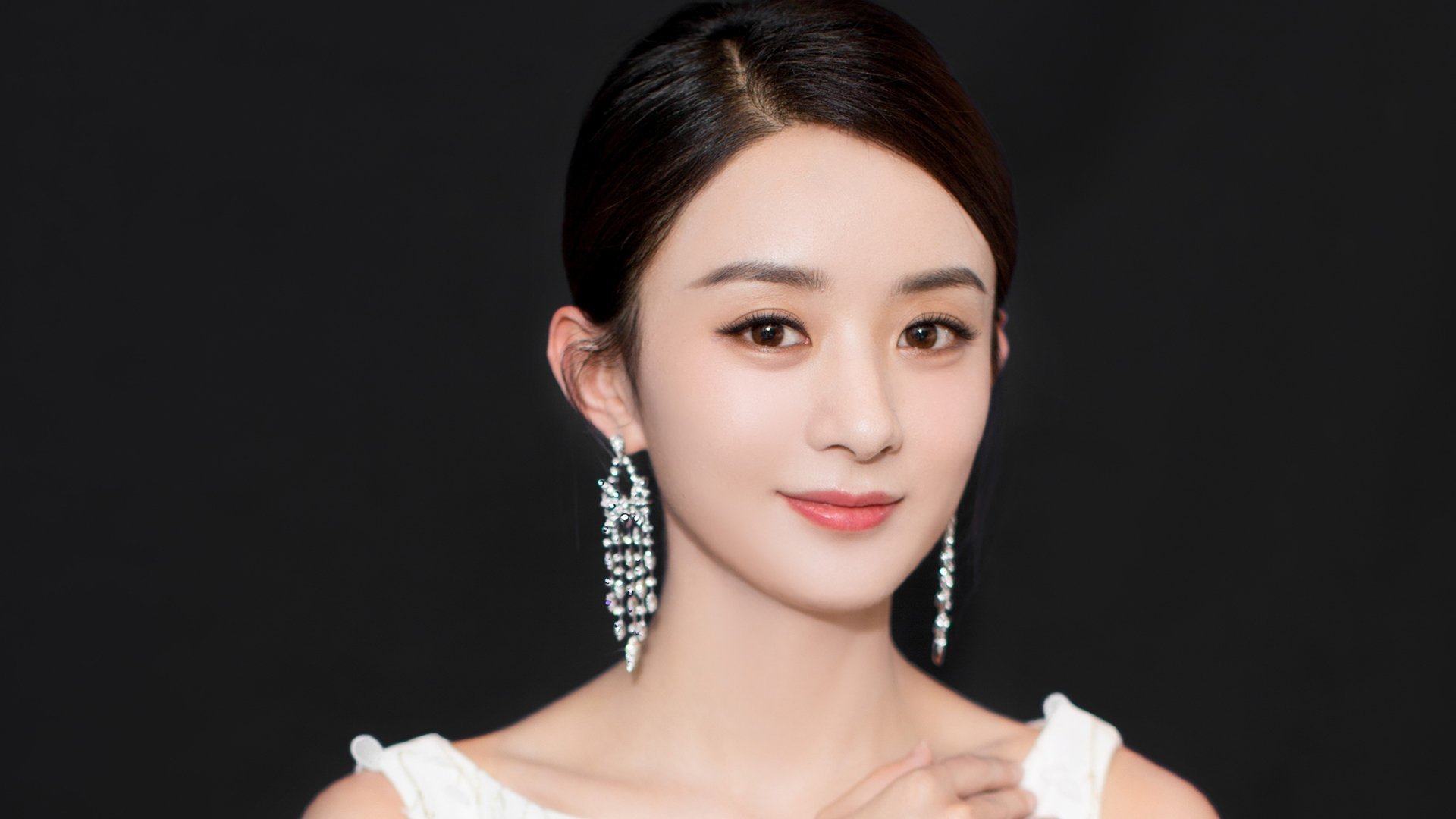 出发-转身-冲刺三段对比：美快中控，中稳后追